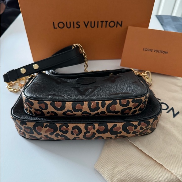 Louis Vuitton Wild At Heart Multi Pochette Black Chain Crossbody Bag EUC - Picture 15 of 16